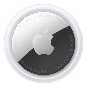 Primer plano de un AirTag de Apple visto de frente
