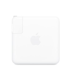 Adaptador de corriente USB-C de 87 W visto de frente, con el logo de Apple